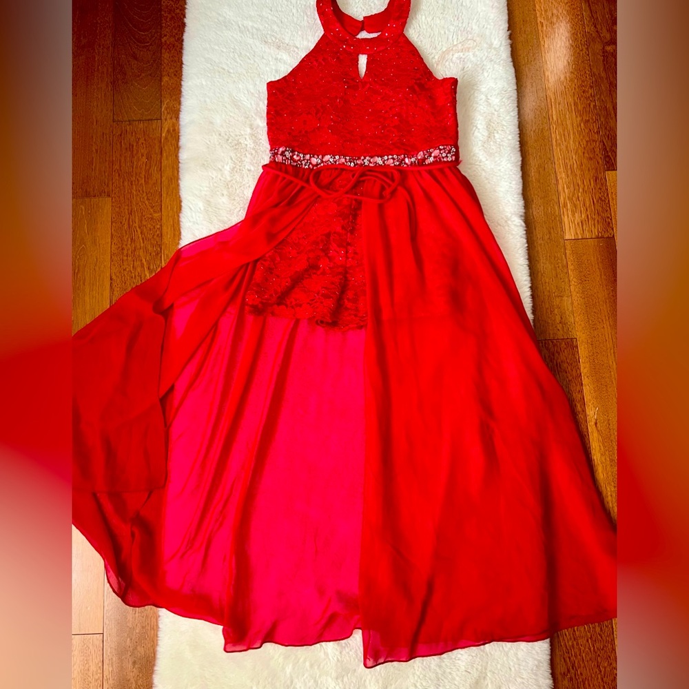 AS NEW Girls sz 12 festive RED dress/romper